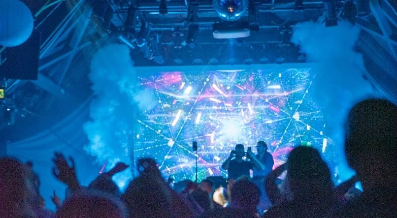 Spacenight mit DJ’s Franctone & AViVA