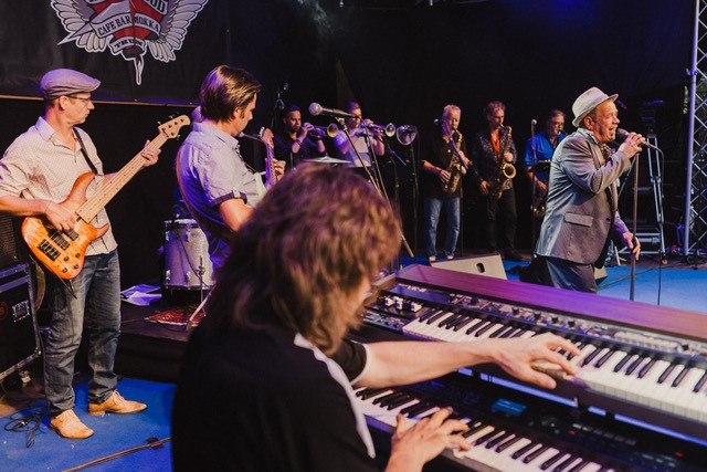 Dussex‘ SOULTRAIN – 30th ANNIVERSARY