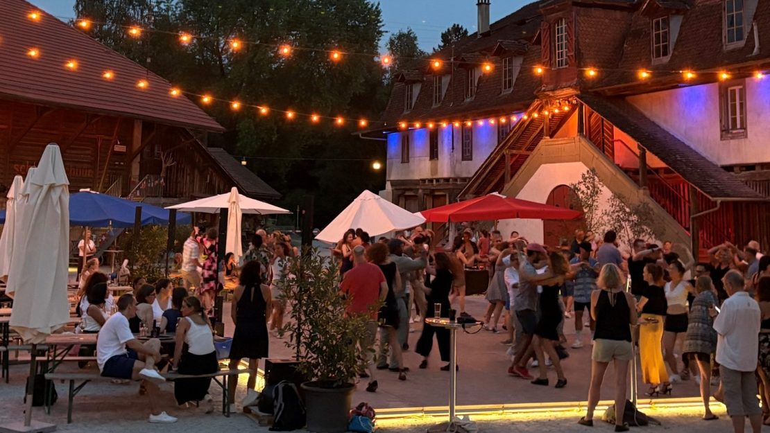 Tanzen im Schlosshof | Tango Milonga mit DJ René